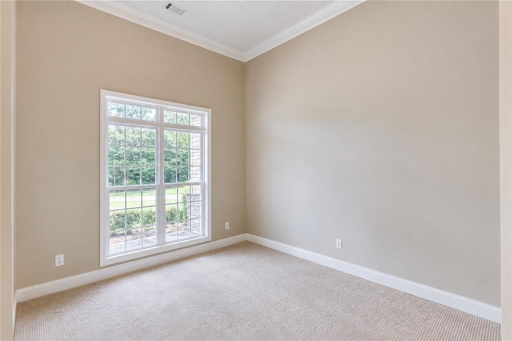 4 bedroom, 3 bathroom, 2,119 sq ft single family residence for sale at 42 Dumar Lane, Hoschton, GA 30548 — photo 5
