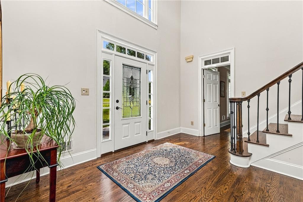 6 bedroom, 5 bathroom, 5,822 sq ft single family residence for sale at 4011 Bramble Court, Marietta, GA 30062 — photo 8