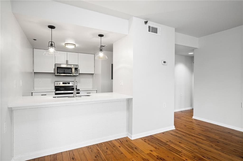 2 bedroom, 2 bathroom, 1,015 sq ft condominium for sale at 1130 Piedmont Avenue 808, Atlanta, GA 30309 — photo 6