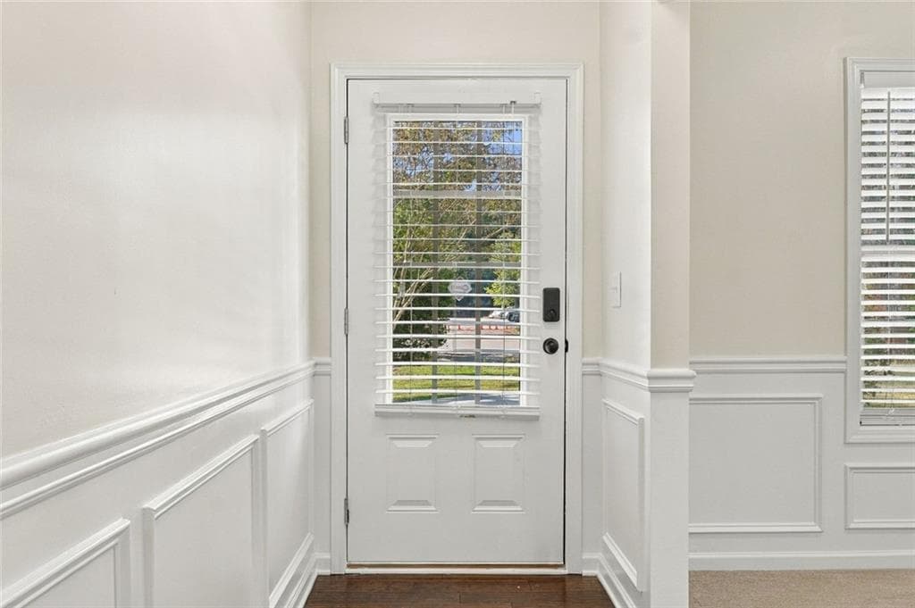 4 bedroom, 3 bathroom, 2,691 sq ft single family residence for sale at 480 S Gordon Road, Mableton, GA 30126 — photo 4
