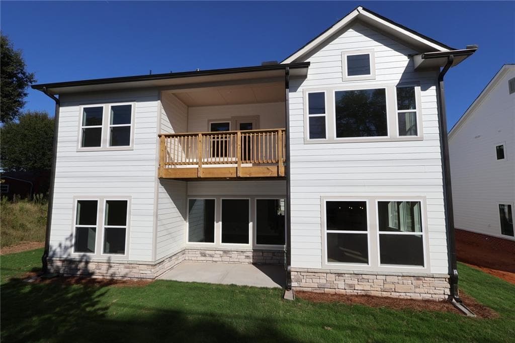 4 bedroom, 4 bathroom, 3,008 sq ft single family residence for sale at 339 Beebalm Street, Woodstock, GA 30188 — photo 2