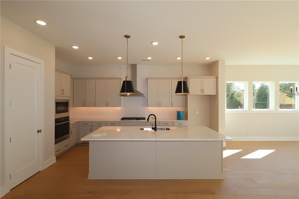 4 bedroom, 4 bathroom, 3,008 sq ft single family residence for sale at 339 Beebalm Street, Woodstock, GA 30188 — photo 5