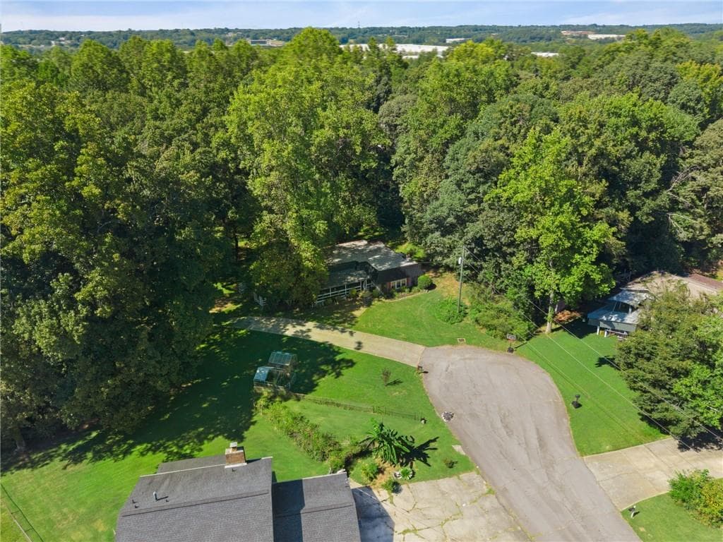 3 bedroom, 2 bathroom single family residence under contract at 4343 Hamill Ct, Buford, GA 30519 — photo 9