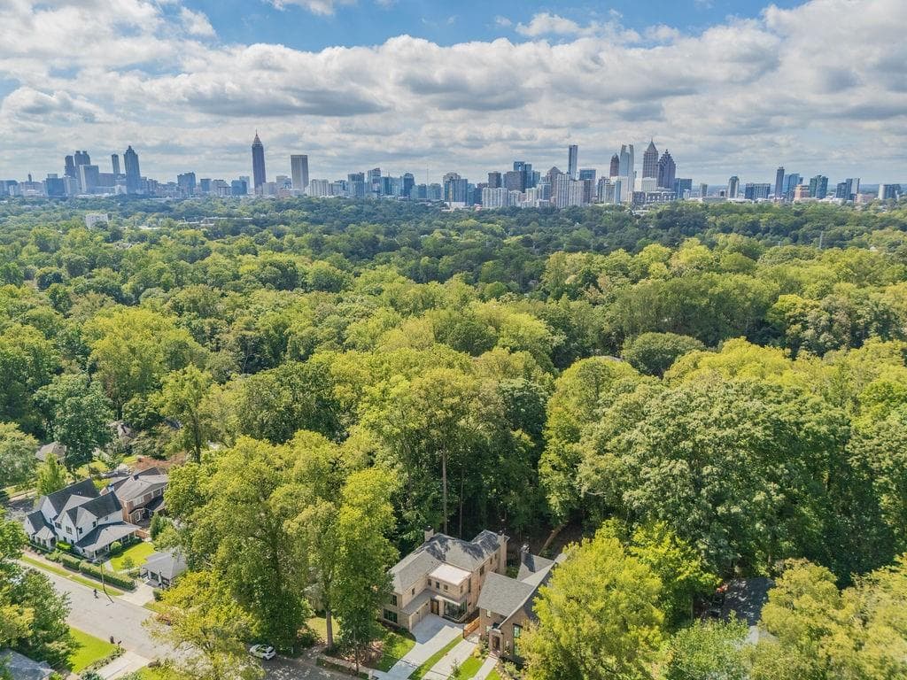 6 bedroom, 9 bathroom, 5,736 sq ft single family residence for sale at 1332 Wayne Avenue, Atlanta, GA 30306 — photo 3