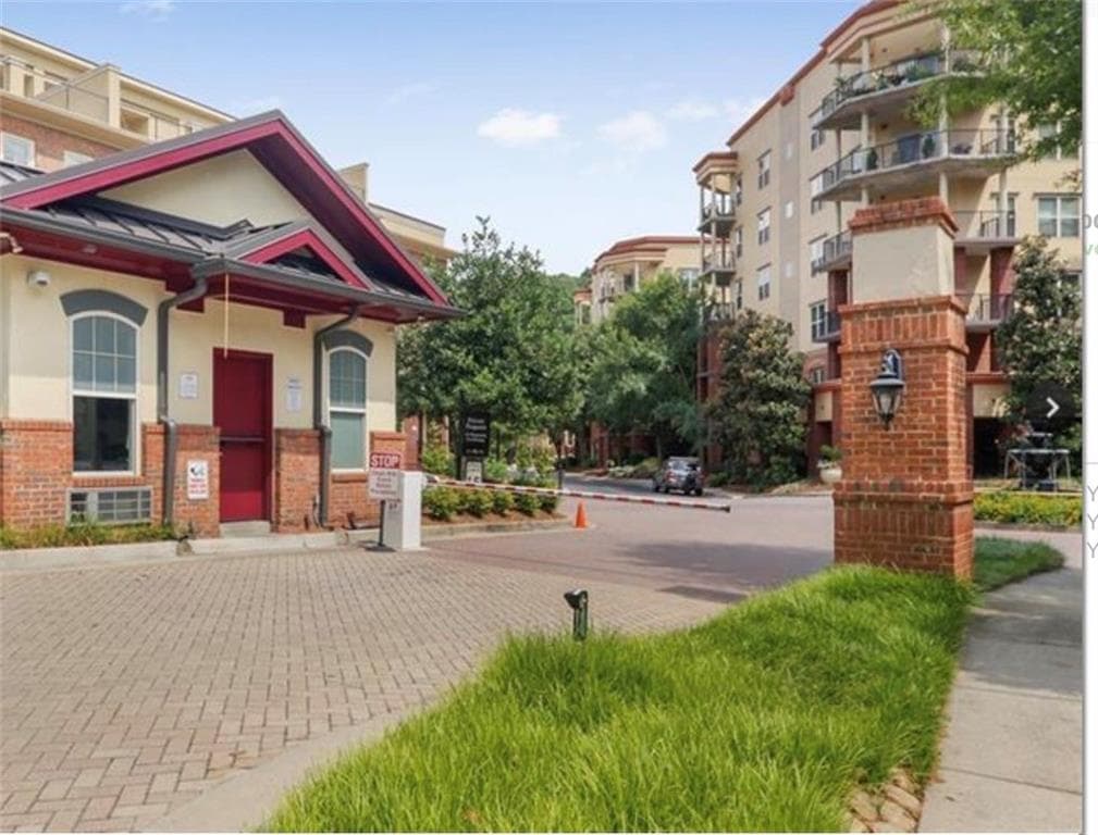 1 bedroom, 1 bathroom, 850 sq ft condominium for sale at 200 River Vista Drive 716, Sandy Springs, GA 30339 — photo 7