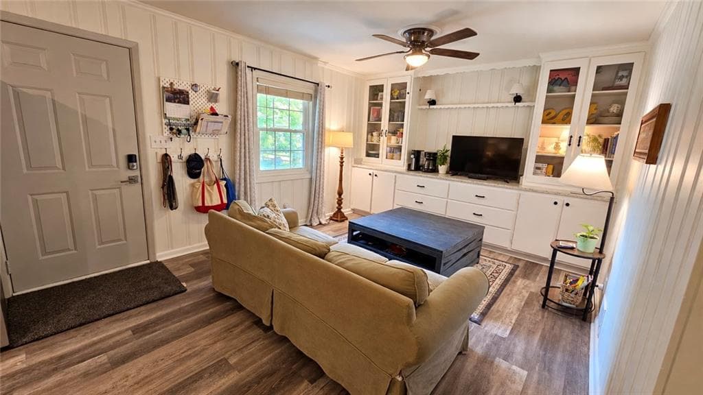 4 bedroom, 3 bathroom, 2,340 sq ft single family residence for sale at 1581 Lost Mountain Road, Powder Springs, GA 30127 — photo 10