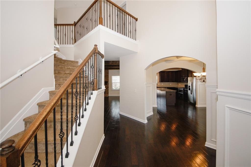 5 bedroom, 3 bathroom, 3,150 sq ft single family residence for sale at 6237 Old Kingston Drive, Atlanta, GA 30331 — photo 4
