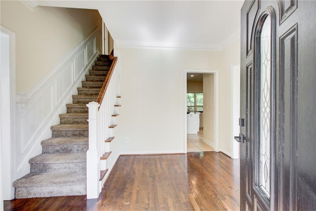 4 bedroom, 3 bathroom, 2,744 sq ft single family residence for sale at 109 Lansing Drive, Kennesaw, GA 30144 — photo 4