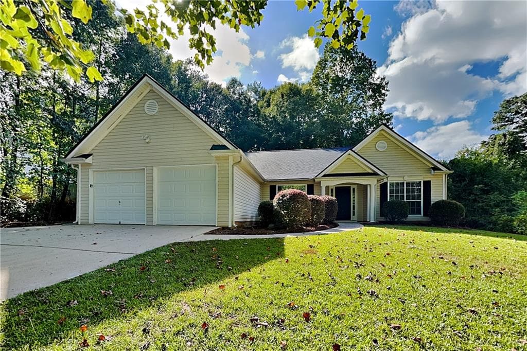 3 bedroom, 2 bathroom, 1,913 sq ft single family residence for rent at 35 Mercy Way, Powder Springs, GA 30127 for $2,060 a month