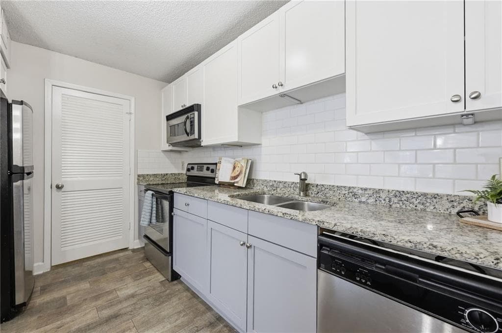 1 bedroom, 1 bathroom, 720 sq ft condominium for sale at 2657 Lenox Road 113, Atlanta, GA 30324