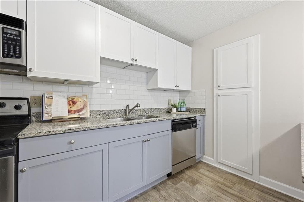 1 bedroom, 1 bathroom, 720 sq ft condominium for sale at 2657 Lenox Road 113, Atlanta, GA 30324 — photo 6