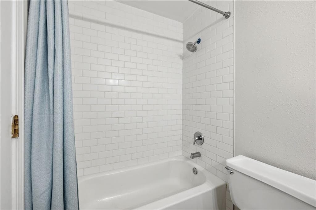 1 bedroom, 1 bathroom, 720 sq ft condominium for sale at 2657 Lenox Road 113, Atlanta, GA 30324 — photo 9