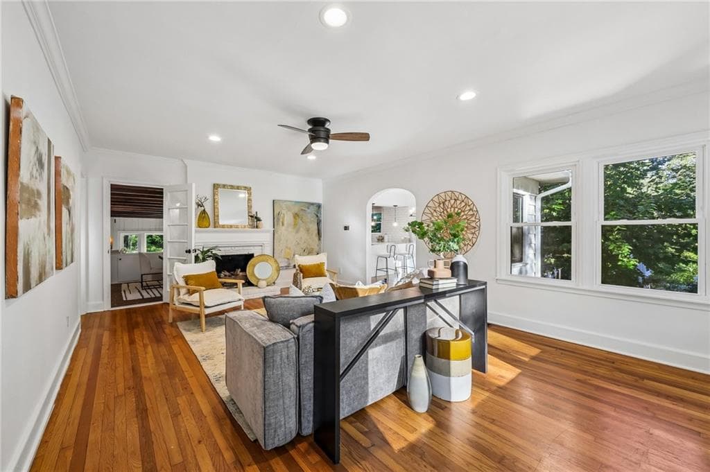 3 bedroom, 2 bathroom, 1,673 sq ft single family residence for sale at 1173 Forrest Boulevard, Decatur, GA 30030 — photo 3