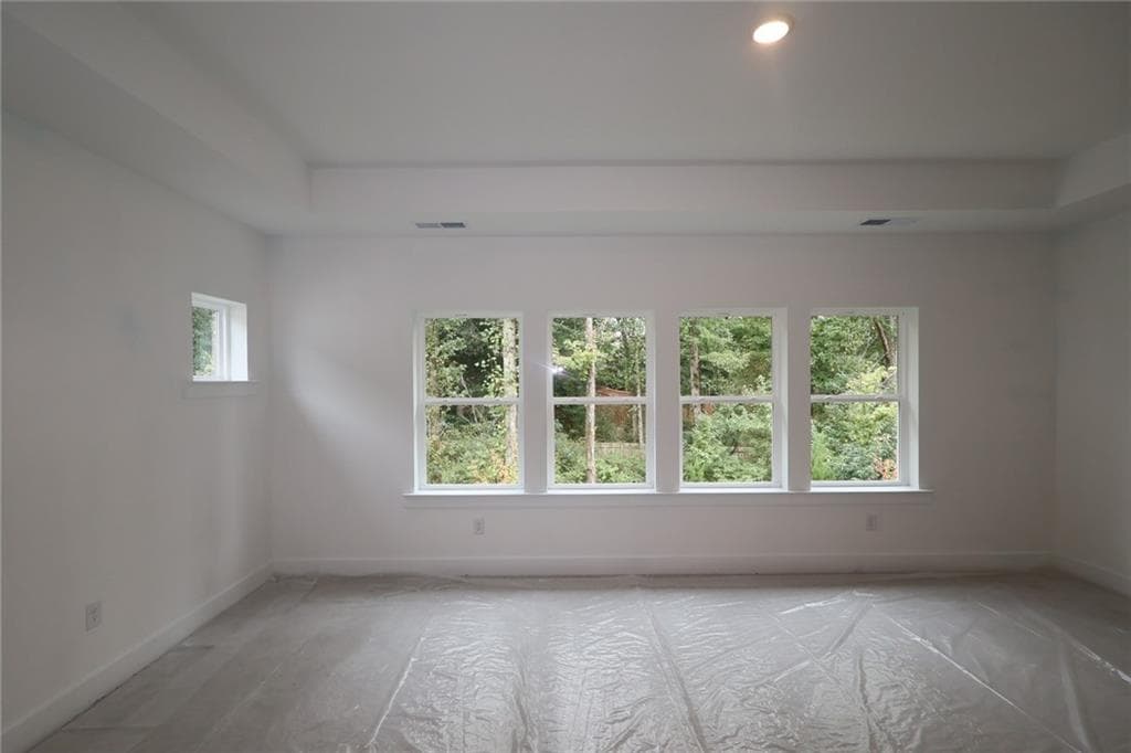 5 bedroom, 5 bathroom, 3,144 sq ft single family residence for sale at 4555 Beechnut Circle, Cumming, GA 30028 — photo 7