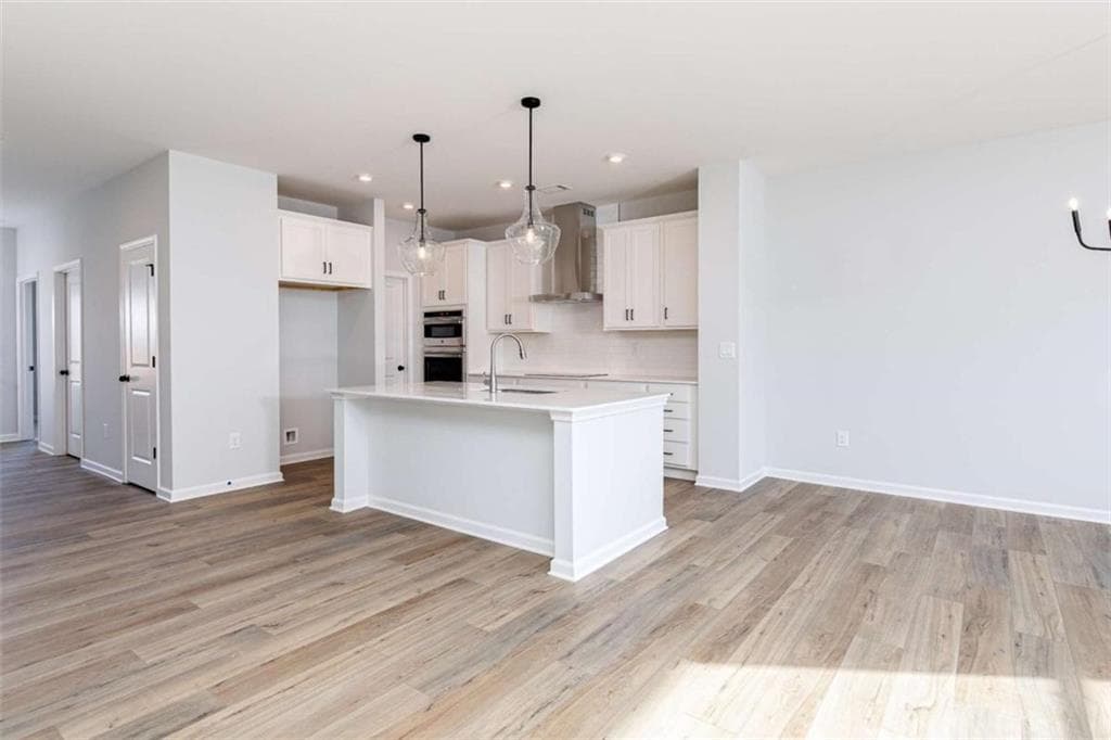 4 bedroom, 3 bathroom, 2,729 sq ft single family residence for sale at 161 Chattahoochee Circle, Locust Grove, GA 30248 — photo 3