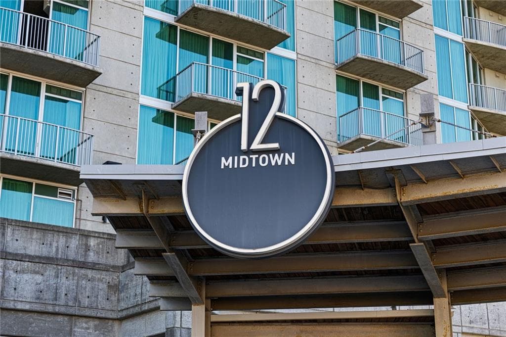 2 bedroom, 2 bathroom, 1,743 sq ft condominium for sale at 361 17th Street 2223, Atlanta, GA 30363 — photo 4
