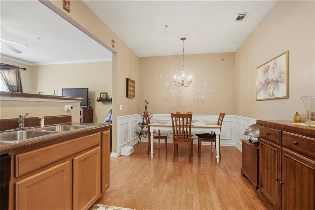 3 bedroom, 3 bathroom, 1,563 sq ft townhouse for sale at 534 Ridge View Crossing, Woodstock, GA 30188 — photo 8