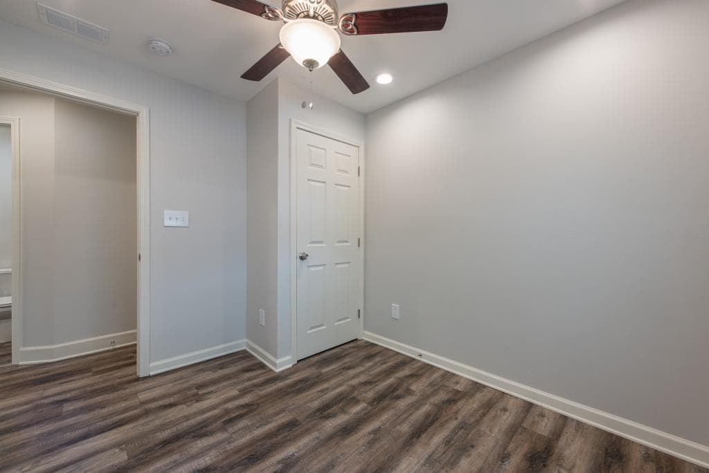 3 bedroom, 2 bathroom, 875 sq ft single family residence for rent at 455 Bolton Road, Atlanta, GA 30331 for $1,395 a month — photo 7