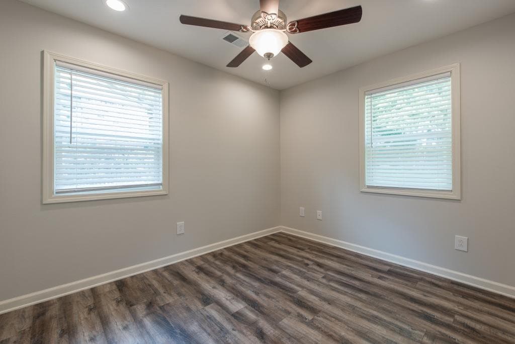 3 bedroom, 2 bathroom, 875 sq ft single family residence for rent at 455 Bolton Road, Atlanta, GA 30331 for $1,395 a month — photo 10