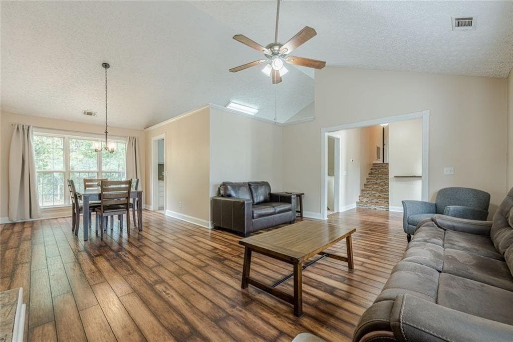 3 bedroom, 2 bathroom, 1,704 sq ft single family residence for sale at 391 Pinewood Place, Dahlonega, GA 30533 — photo 8