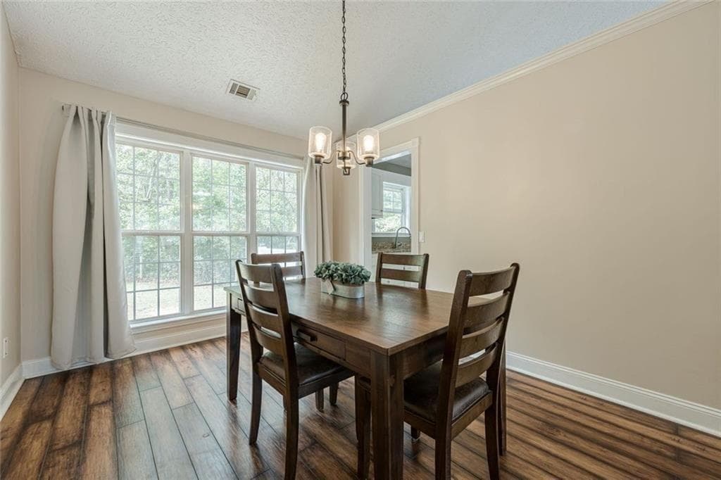 3 bedroom, 2 bathroom, 1,704 sq ft single family residence for sale at 391 Pinewood Place, Dahlonega, GA 30533 — photo 9