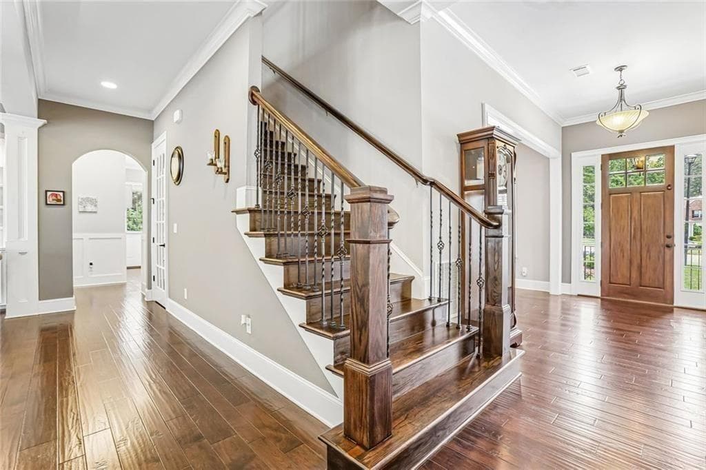 6 bedroom, 6 bathroom, 6,809 sq ft single family residence for sale at 3775 Jodeco Circle, Cumming, GA 30040 — photo 7