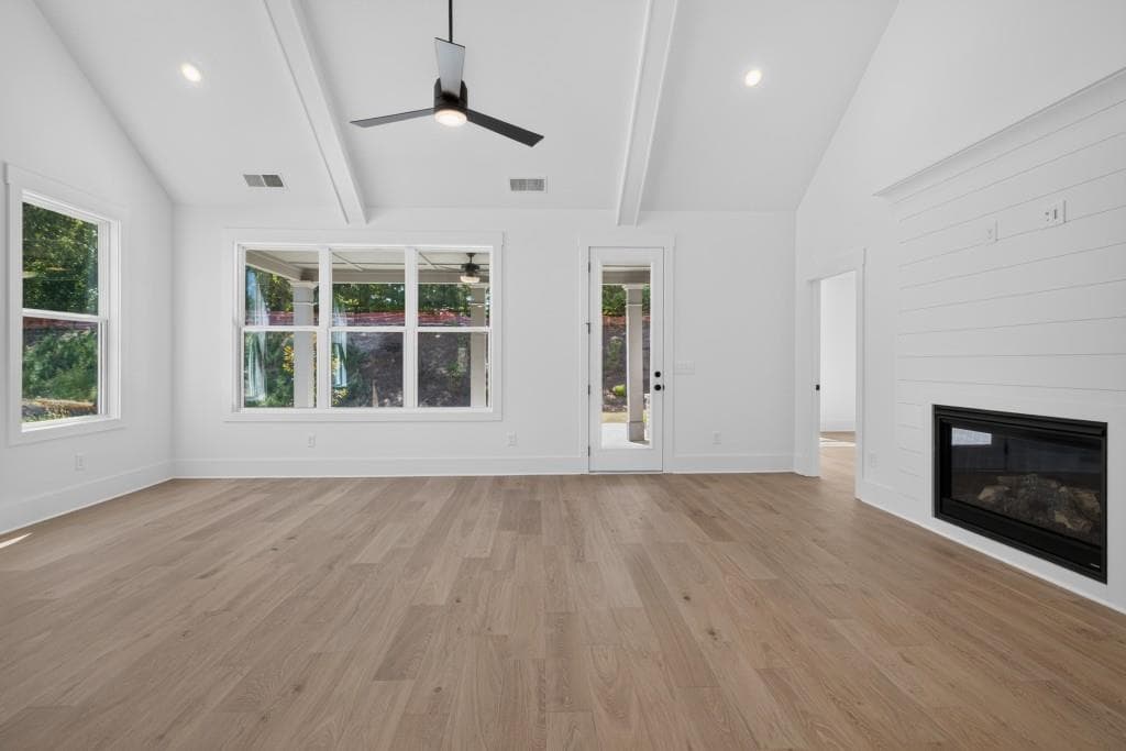 4 bedroom, 5 bathroom, 3,034 sq ft single family residence for sale at 5595 Meadowstone Walk, Kennesaw, GA 30152 — photo 6