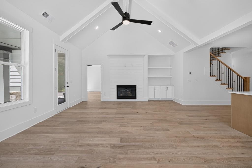 4 bedroom, 5 bathroom, 3,034 sq ft single family residence for sale at 5595 Meadowstone Walk, Kennesaw, GA 30152 — photo 7