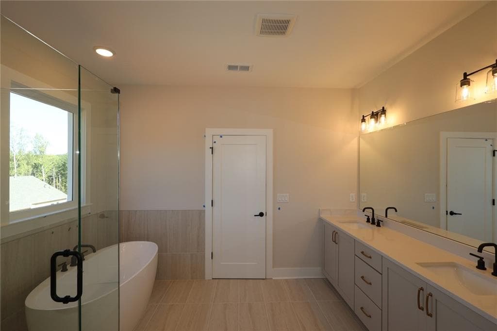 5 bedroom, 3 bathroom, 5,632 sq ft single family residence for sale at 2249 Ellis Mountain Drive, Marietta, GA 30064 — photo 10