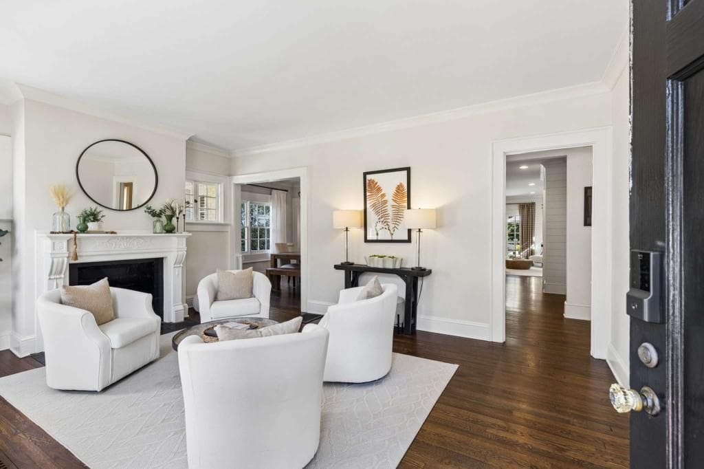 4 bedroom, 3 bathroom, 2,800 sq ft single family residence for sale at 70 Highland Drive, Atlanta, GA 30305 — photo 3