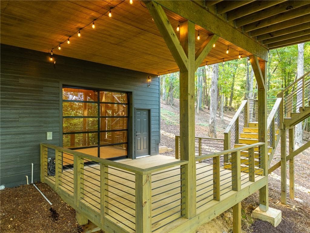 3 bedroom, 2 bathroom, 1,838 sq ft single family residence for sale at 106 Circle Drive, Ellijay, GA 30536 — photo 7