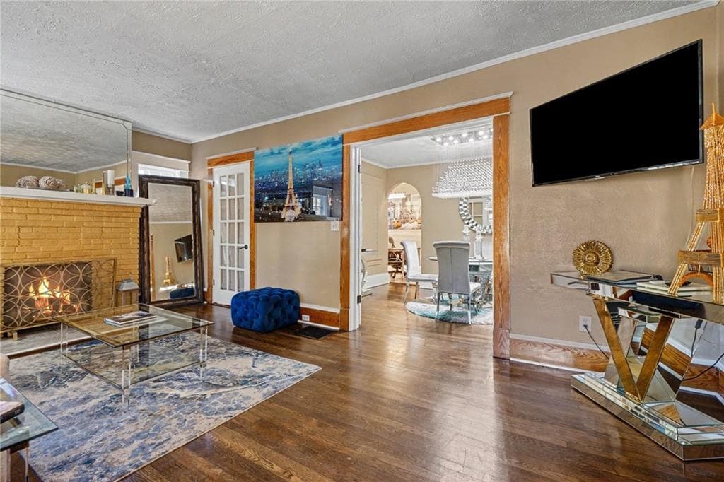2 bedroom, 2 bathroom, 1,329 sq ft single family residence for rent at 223 Cambridge Avenue, Decatur, GA 30030 for $2,995 a month — photo 6