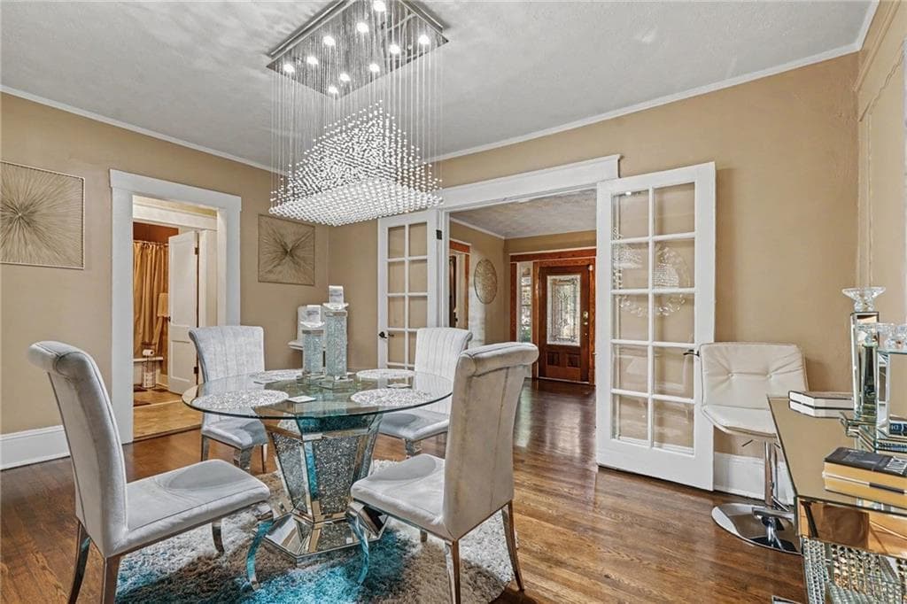 2 bedroom, 2 bathroom, 1,329 sq ft single family residence for rent at 223 Cambridge Avenue, Decatur, GA 30030 for $2,995 a month — photo 8