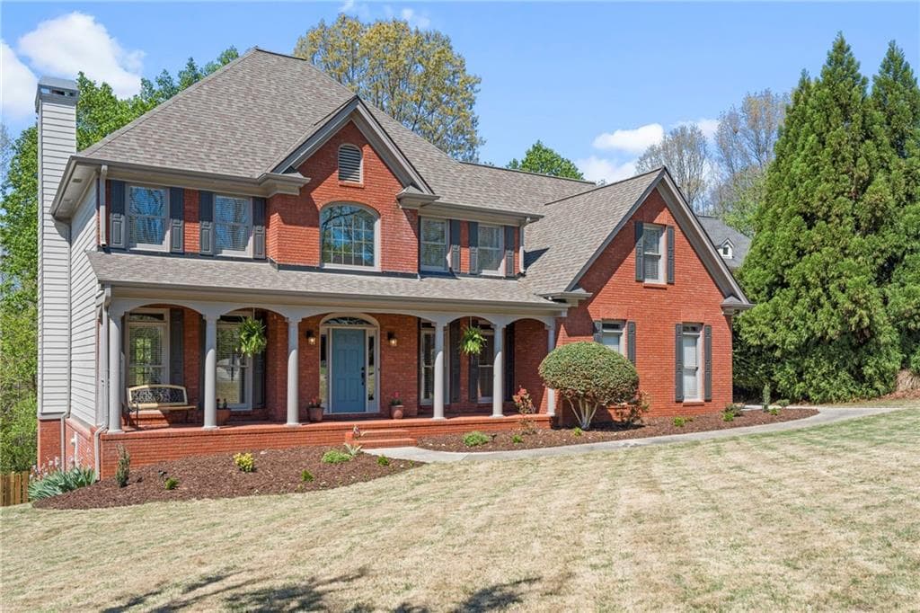 4 bedroom, 4 bathroom, 3,388 sq ft single family residence for sale at 6034 Nature Path Lane, Sugar Hill, GA 30518 — photo 2