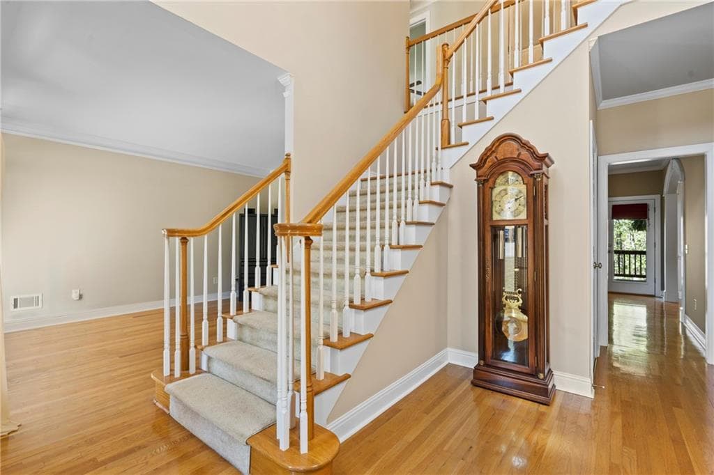 4 bedroom, 4 bathroom, 3,388 sq ft single family residence for sale at 6034 Nature Path Lane, Sugar Hill, GA 30518 — photo 3