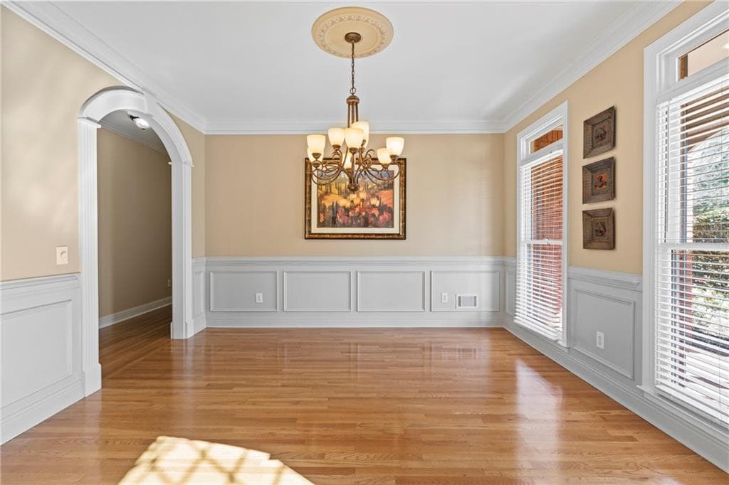 4 bedroom, 4 bathroom, 3,388 sq ft single family residence for sale at 6034 Nature Path Lane, Sugar Hill, GA 30518 — photo 5