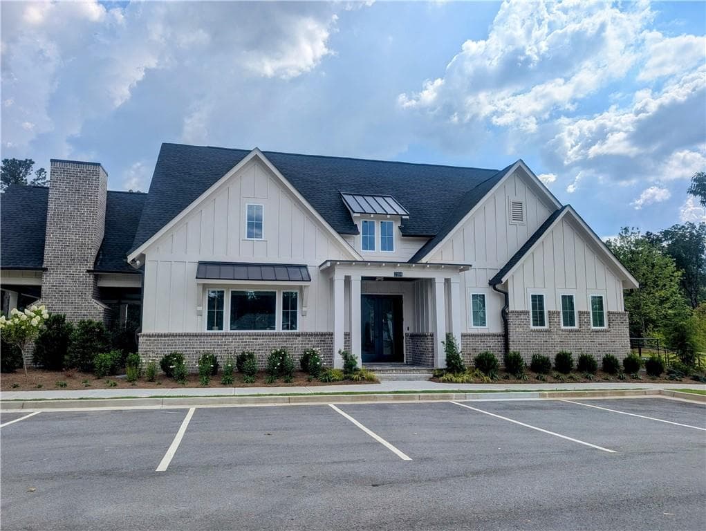 3 bedroom, 3 bathroom, 2,337 sq ft single family residence for sale at 1037 Pine Bark Lane, Canton, GA 30114 — photo 5