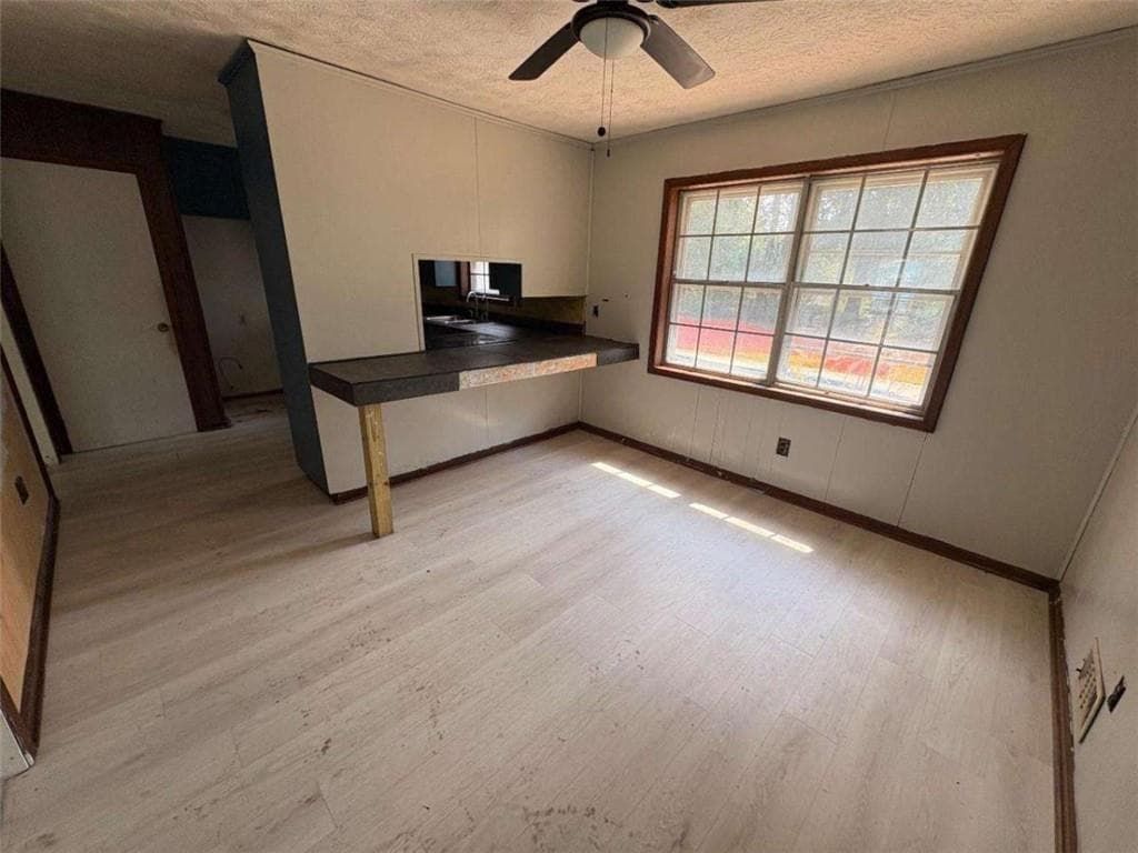 3 bedroom, 2 bathroom, 2,633 sq ft single family residence for sale at 801 S Carter Drive, Jonesboro, GA 30236 — photo 8