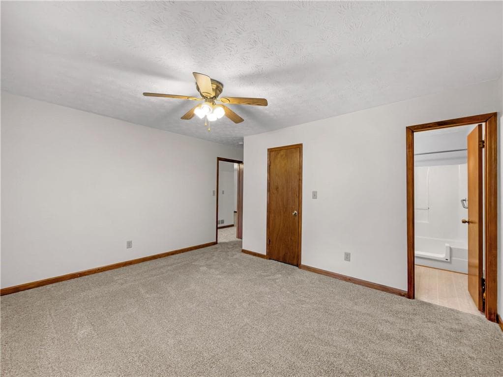 3 bedroom, 2 bathroom, 1,717 sq ft single family residence for sale at 518 Club Valley Drive, Mcdonough, GA 30281 — photo 3