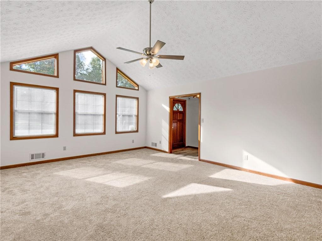 3 bedroom, 2 bathroom, 1,717 sq ft single family residence for sale at 518 Club Valley Drive, Mcdonough, GA 30281 — photo 7