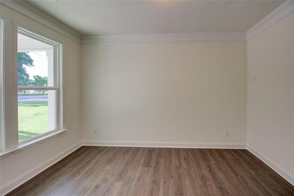 5 bedroom, 4 bathroom, 3,476 sq ft single family residence for sale at 41 Woodland Road, Covington, GA 30016 — photo 6