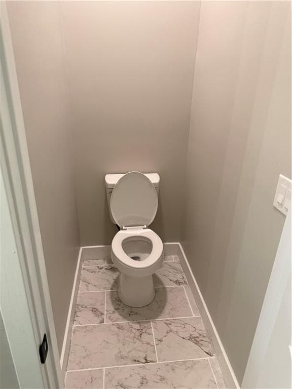 4 bedroom, 4 bathroom, 3,300 sq ft single family residence for sale at 551 Plantation, Lawrenceville, GA 30046 — photo 2