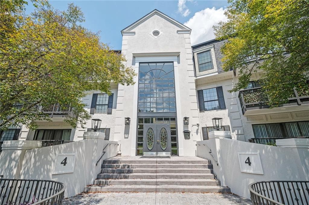 2 bedroom, 2 bathroom, 1,504 sq ft condominium for rent at 4303 Pine Heights Drive 4303, Atlanta, GA 30324 for $2,200 a month — photo 2