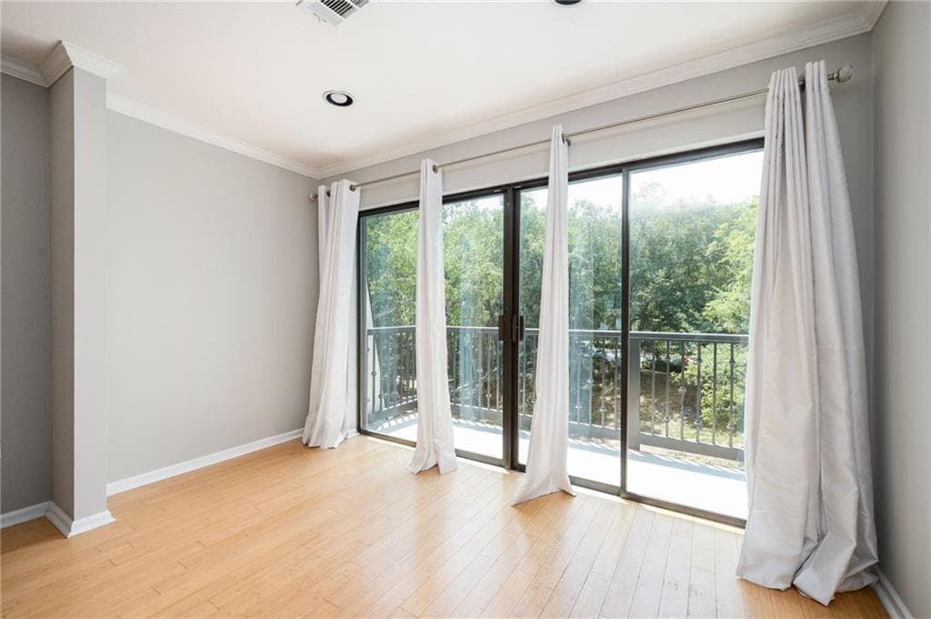 2 bedroom, 2 bathroom, 1,504 sq ft condominium for rent at 4303 Pine Heights Drive 4303, Atlanta, GA 30324 for $2,200 a month — photo 6