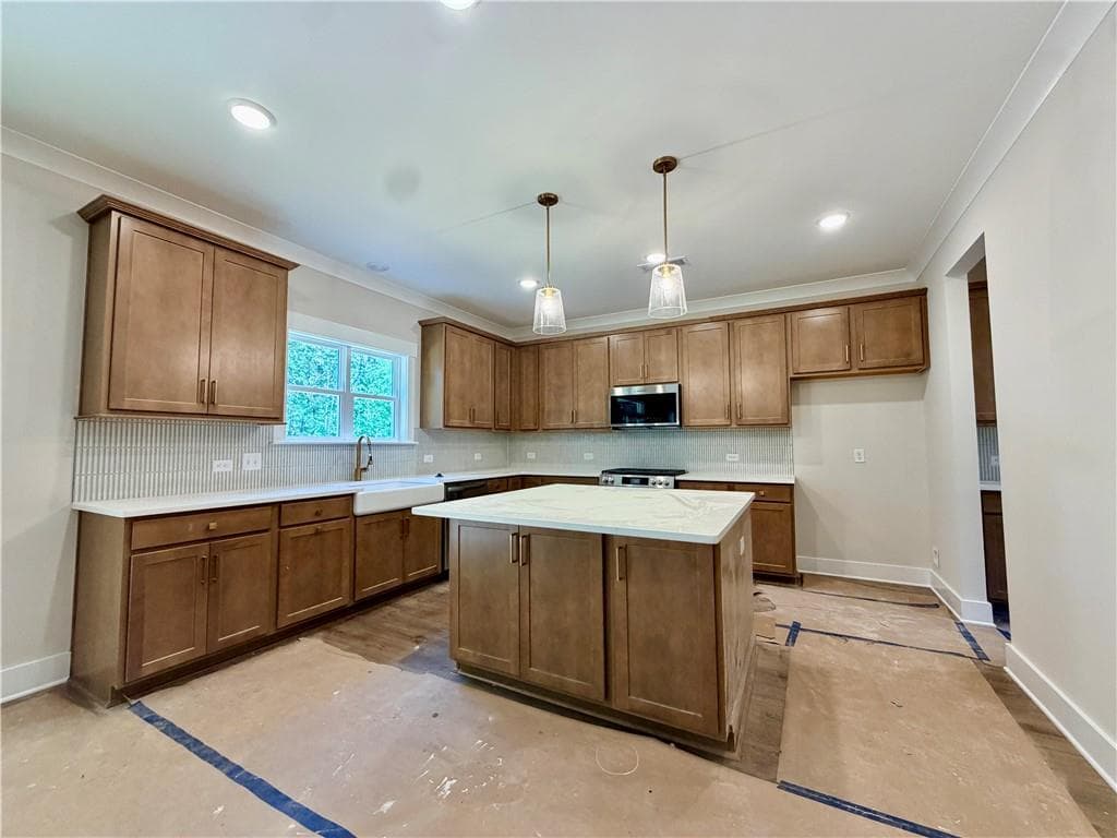 4 bedroom, 3 bathroom, 2,518 sq ft single family residence for sale at 101 Cedar Crest Lane, Dawsonville, GA 30534 — photo 2