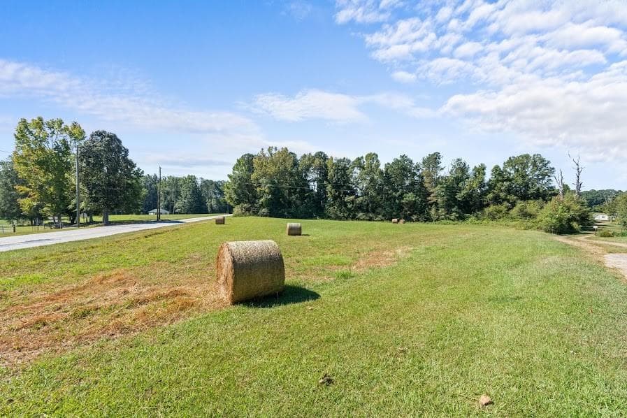 3 bedroom, 2 bathroom, 1,152 sq ft single family residence for sale at 880 Burwell Mount Zion Road, Carrollton, GA 30117 — photo 8