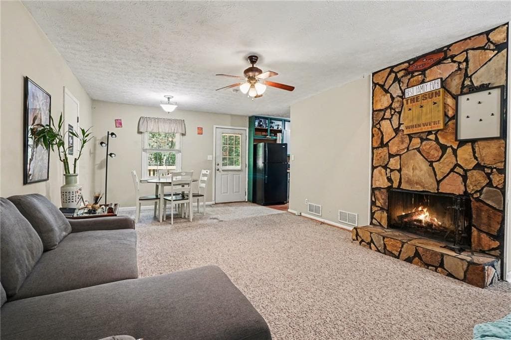 3 bedroom, 2 bathroom, 1,208 sq ft single family residence for rent at 3574 Broxton Lane, Snellville, GA 30039 for $1,800 a month — photo 8