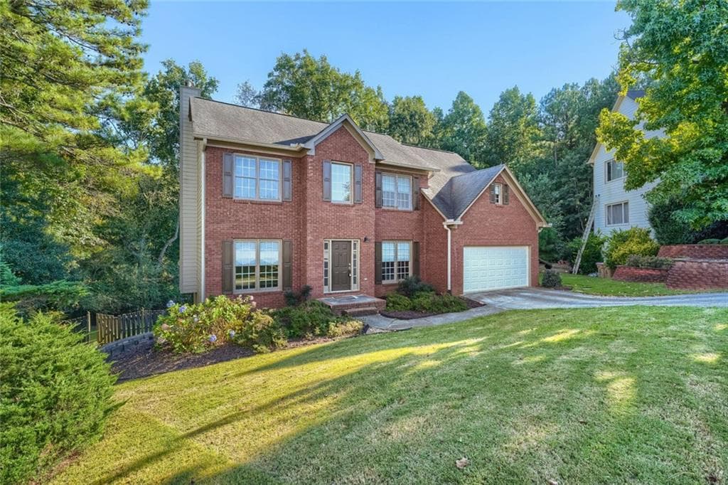 4 bedroom, 3 bathroom, 2,252 sq ft single family residence for sale at 525 Sartain Court, Johns Creek, GA 30097 — photo 2