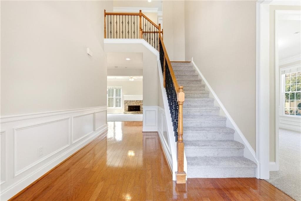 4 bedroom, 3 bathroom, 3,253 sq ft single family residence for rent at 384 Cherry Tree Lane, Marietta, GA 30066 for $3,195 a month — photo 2