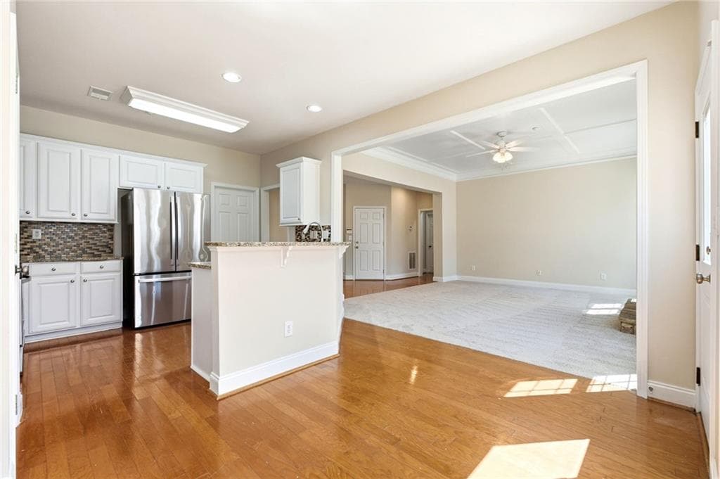 4 bedroom, 3 bathroom, 3,253 sq ft single family residence for rent at 384 Cherry Tree Lane, Marietta, GA 30066 for $3,195 a month — photo 7